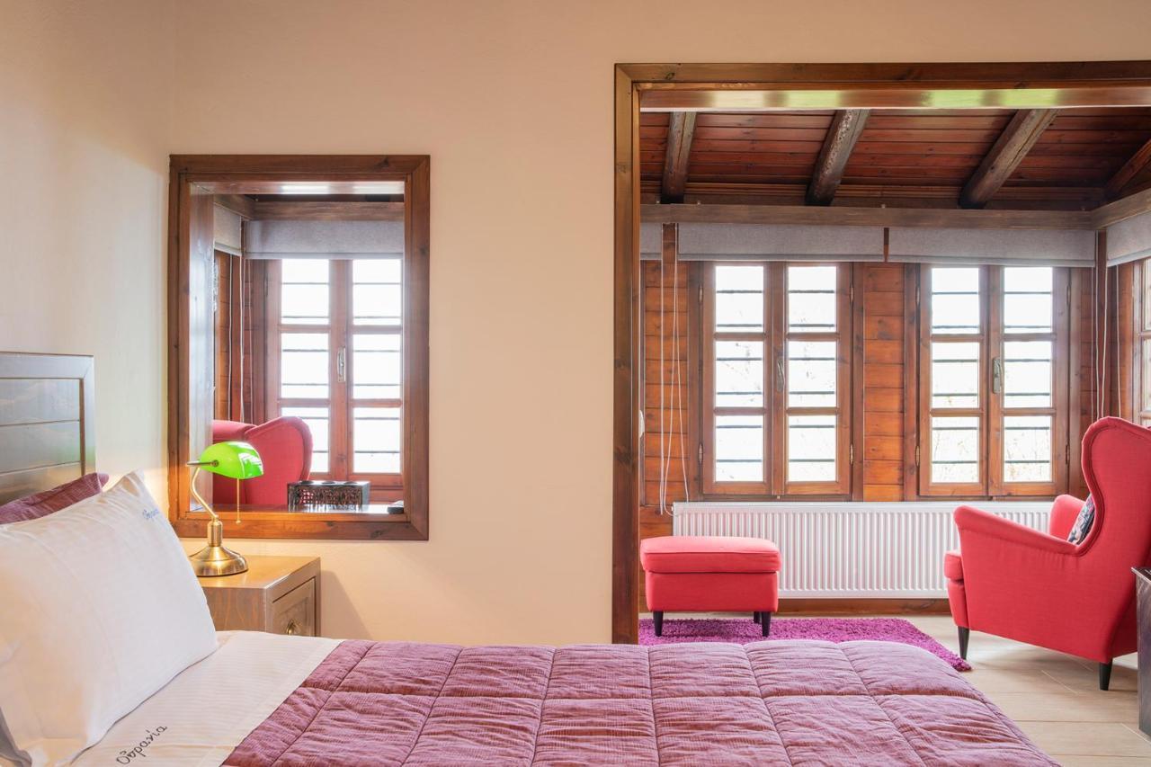 Guesthouse Ourania パライオス・パンテレイモン エクステリア 写真