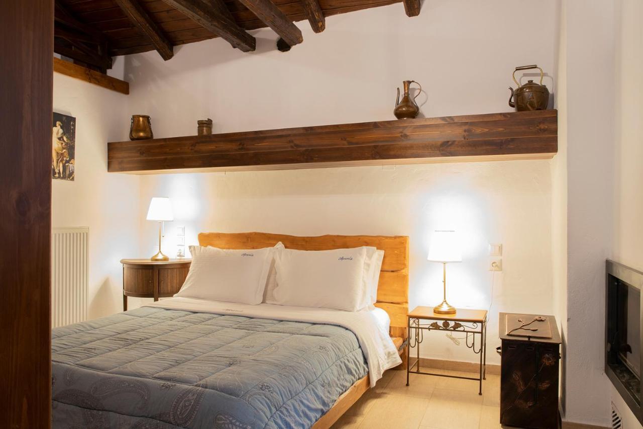 Guesthouse Ourania パライオス・パンテレイモン エクステリア 写真